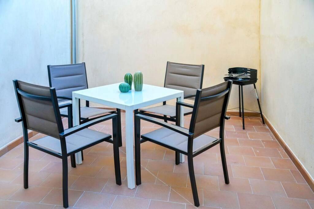 A - Apartamento Elegante Con Piscina Compartida Torrico Extérieur photo