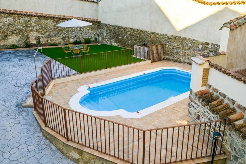 A - Apartamento Elegante Con Piscina Compartida Torrico Extérieur photo